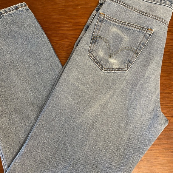 Levi's Other - Levi’s 550 relaxed fit jeans- 36x32